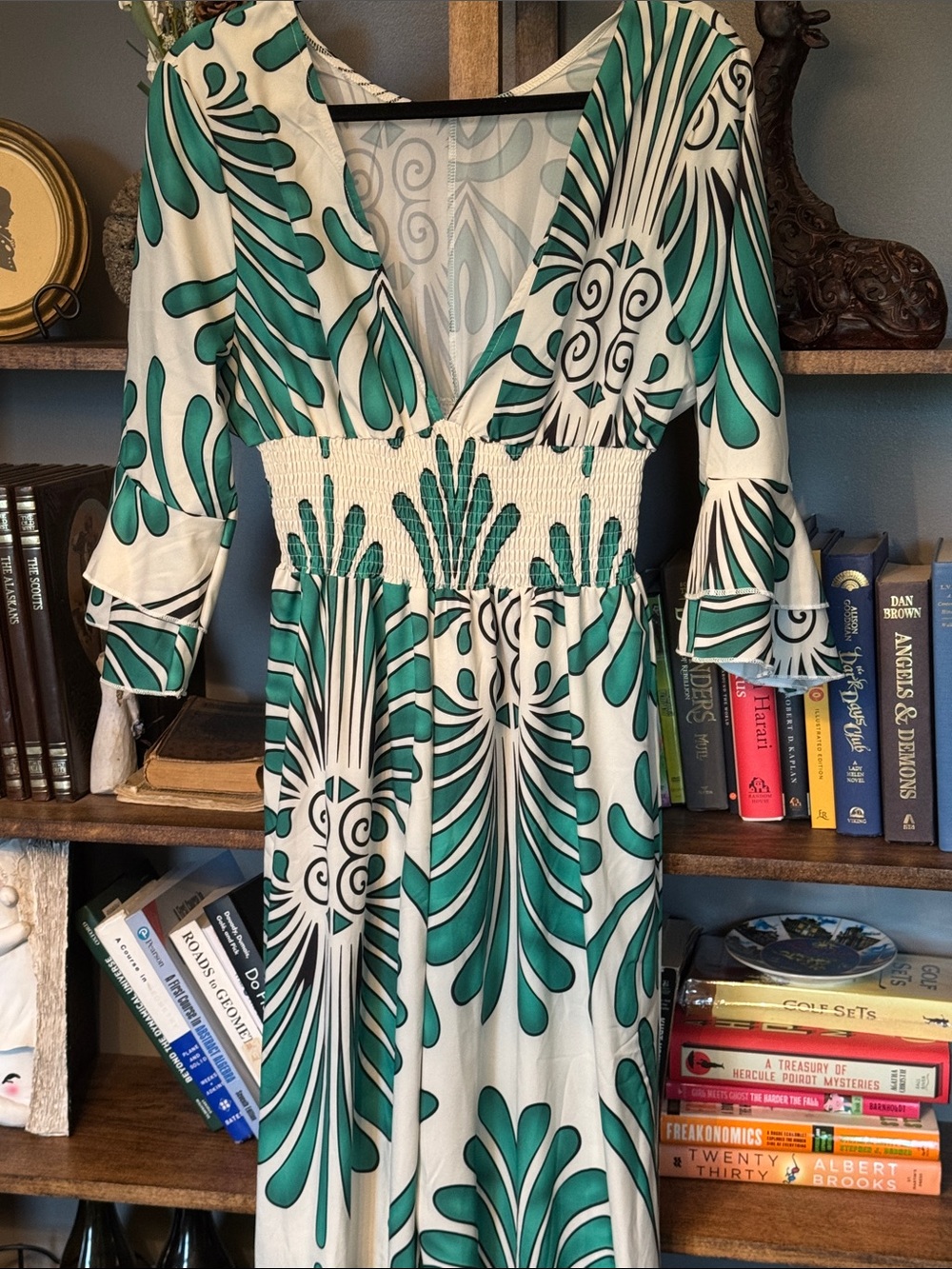 Women's Green & White Printed V-neck jump suit